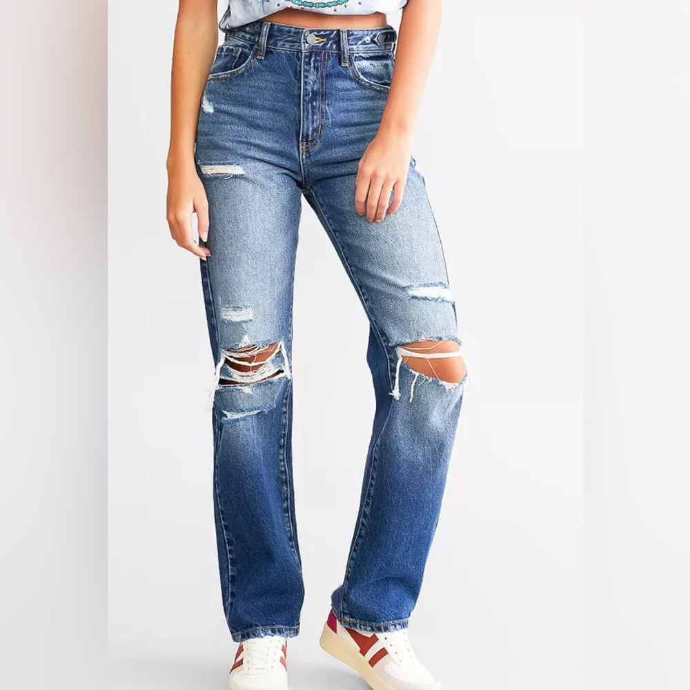KanCan 90’s Straight 27x34 never worn, with tags